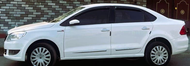 Skoda Rapid - Image 1